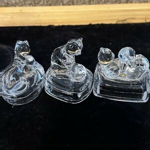 Vintage Crystal cat figurines, Set of 3!